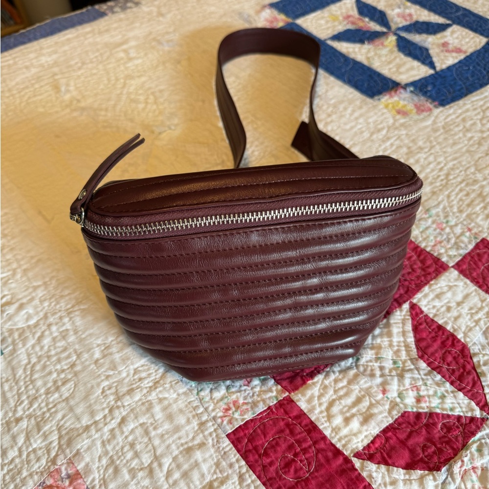 Beklina leather belt bag